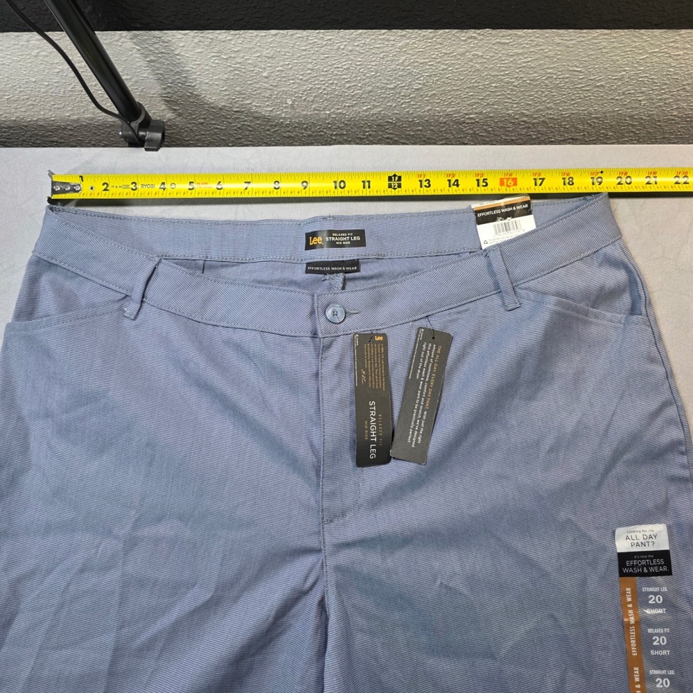Lee Womens All Day Pant Straight Leg Blue Relaxed Fit Mid Rise 20 Short NWT - Picture 3 of 12